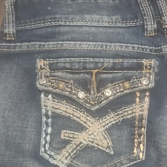 Amethyst jeans - Picture 7 of 10